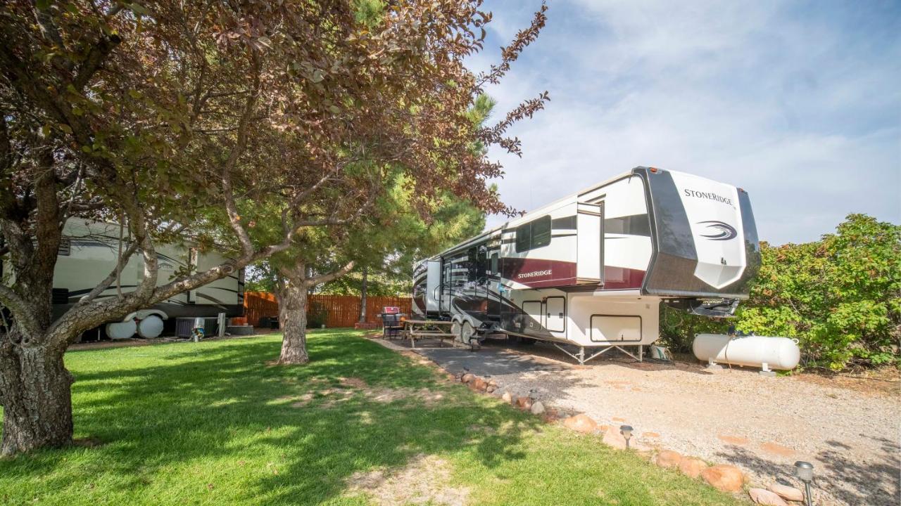 Appartement Outdoor Glamping Large 5Th Wheel Setup Ok4A à Moab Extérieur photo
