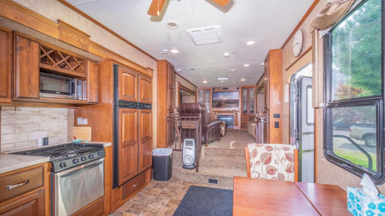 Appartement Outdoor Glamping Large 5Th Wheel Setup Ok4A à Moab Extérieur photo